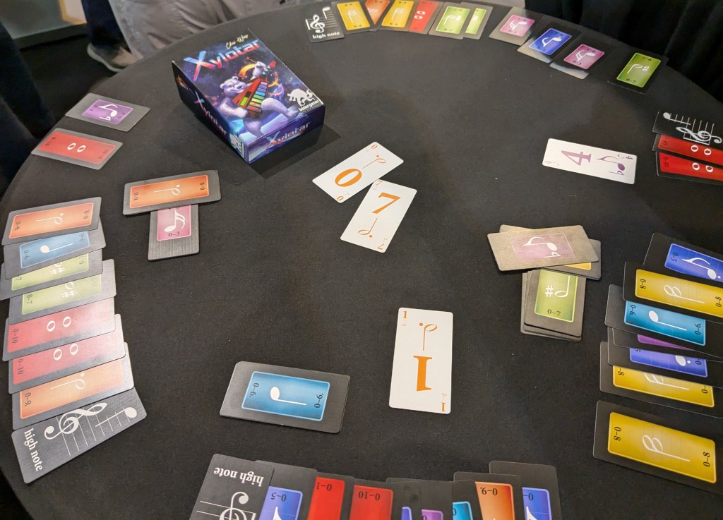 Xylotar: colored cards with musical symbols and numbers